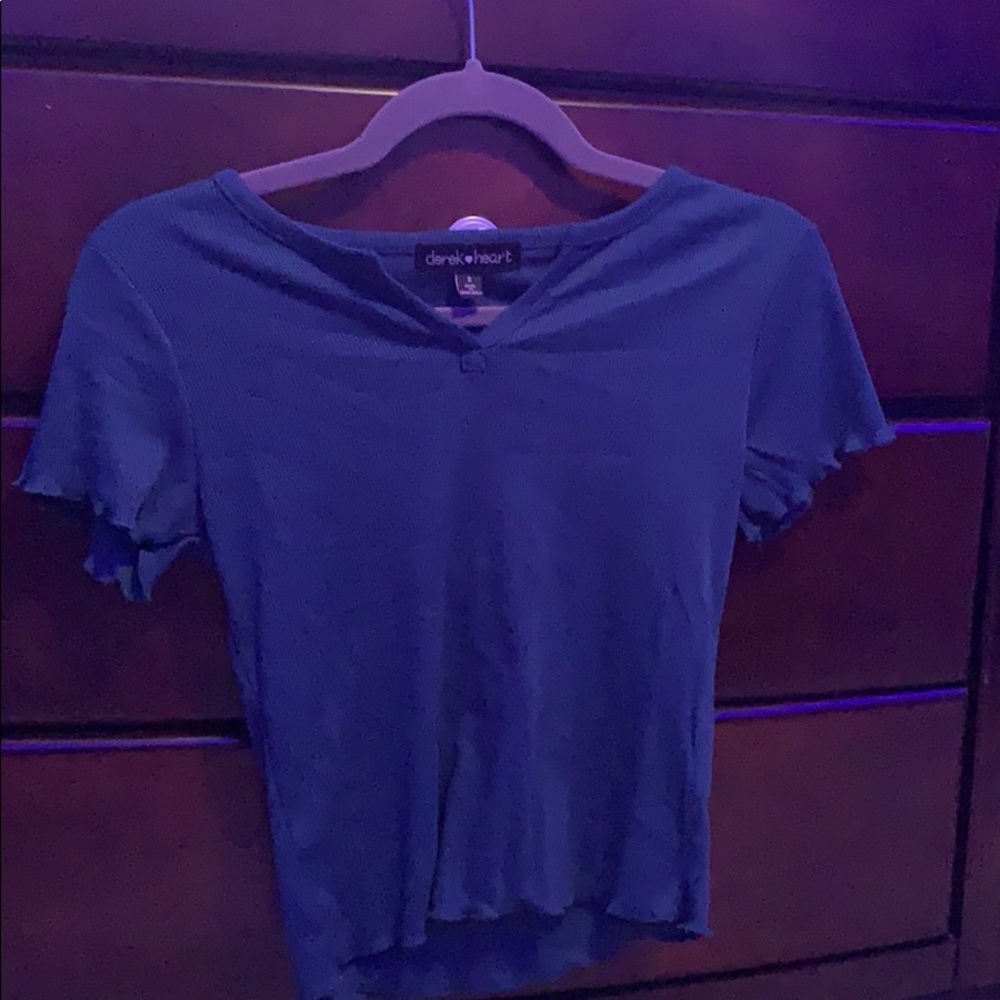 Green Derek heart cute top